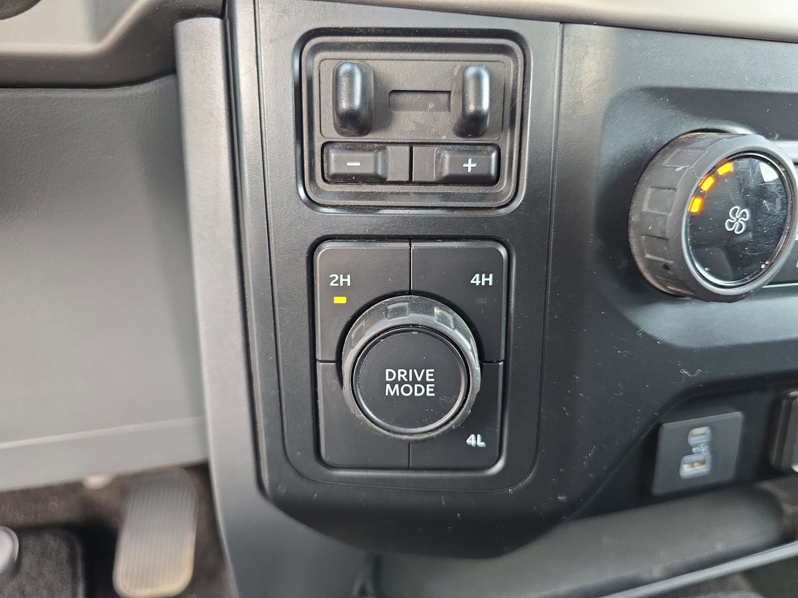 Used 2021 Ford F150 XLT w/ XTR Package image 18