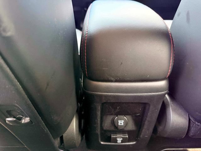 Used 2018 Dodge Journey GT w/ Driver Convenience Group FWD image 15