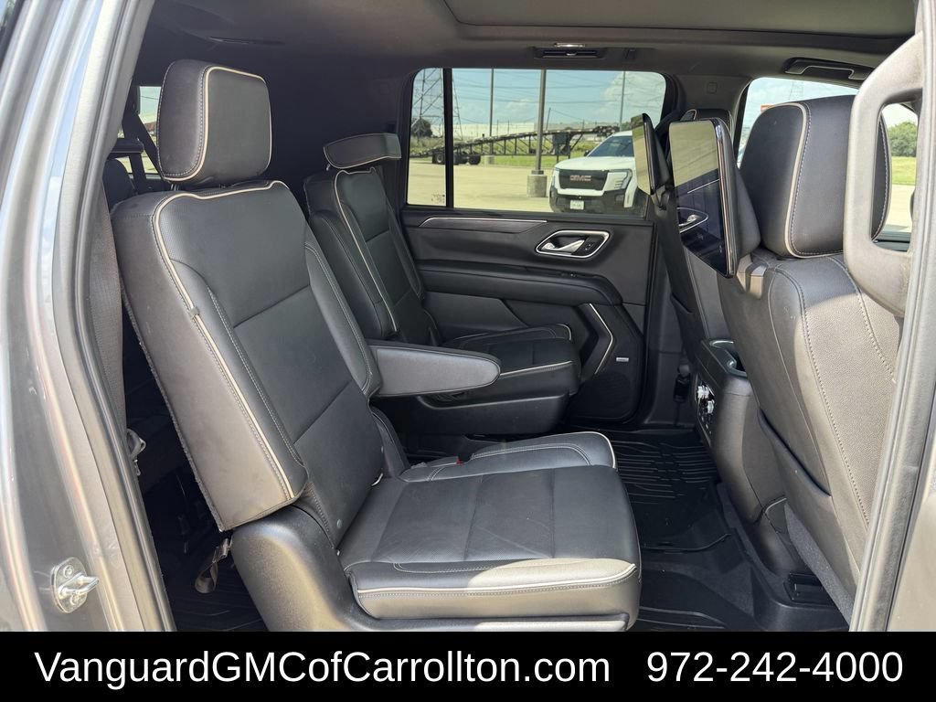 Used 2021 GMC Yukon XL SLT w/ SLT Premium Package AWD/4WD image 47