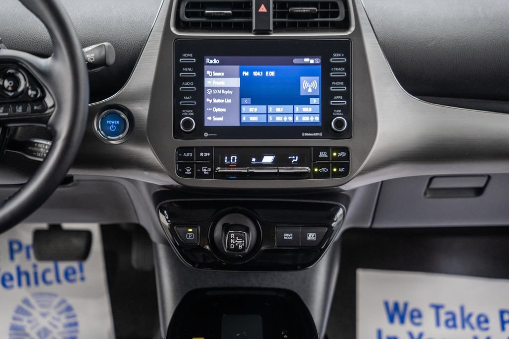 Certified 2021 Toyota Prius FWD image 23