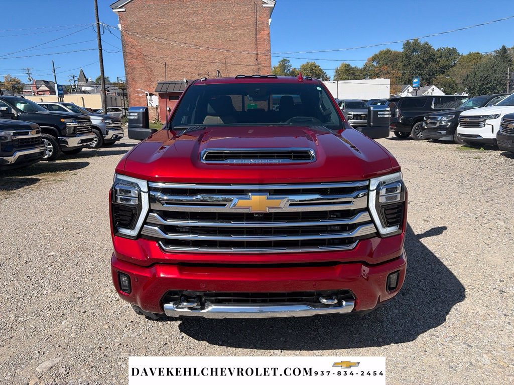 Used 2025 Chevrolet Silverado 3500 High Country w/ High Country Premium Package AWD/4WD image 2