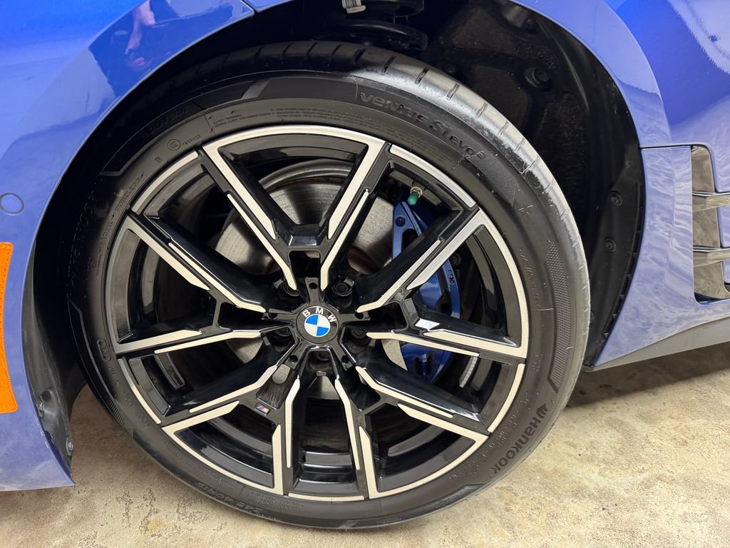 Used 2025 BMW i4 xDrive40i w/ M Sport Package AWD/4WD image 29