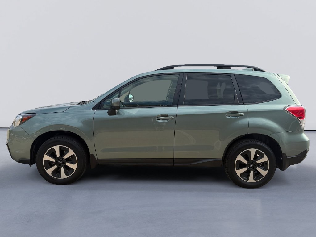 Used 2017 Subaru Forester 2.5i Premium w/ Protection Package #1 AWD/4WD image 6