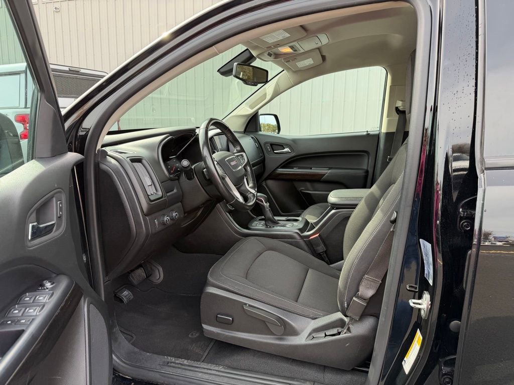 Used 2022 GMC Canyon Elevation image 13