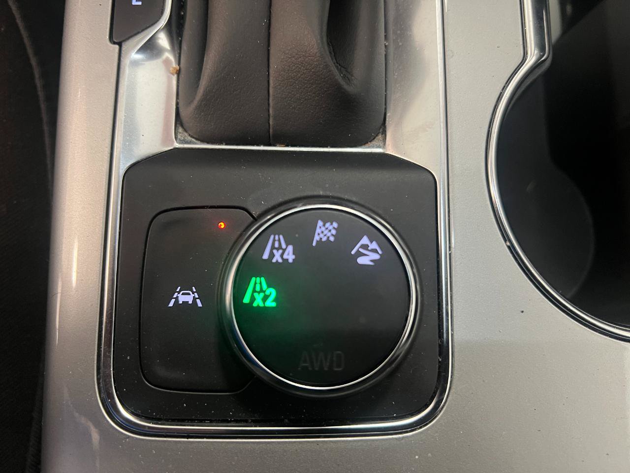 Used 2025 Chevrolet Blazer LT AWD/4WD image 49