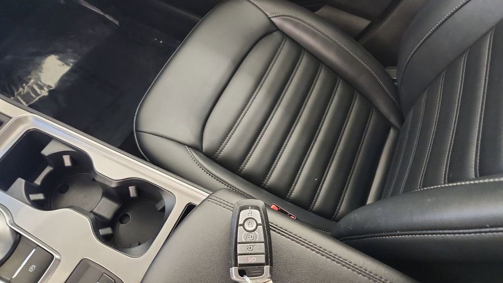 Certified 2023 Ford Edge SEL w/ Convenience Package image 21