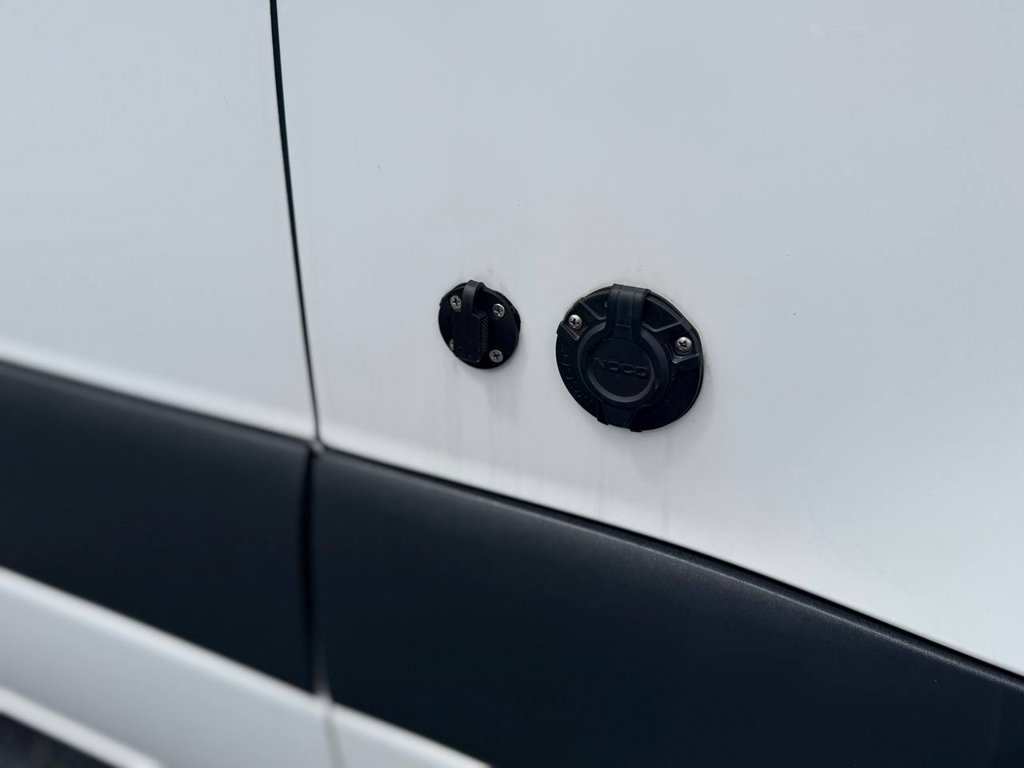 Used 2019 Mercedes-Benz Sprinter 2500 image 7