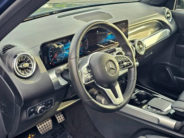 Certified 2022 Mercedes-Benz GLB 250 4MATIC image 15