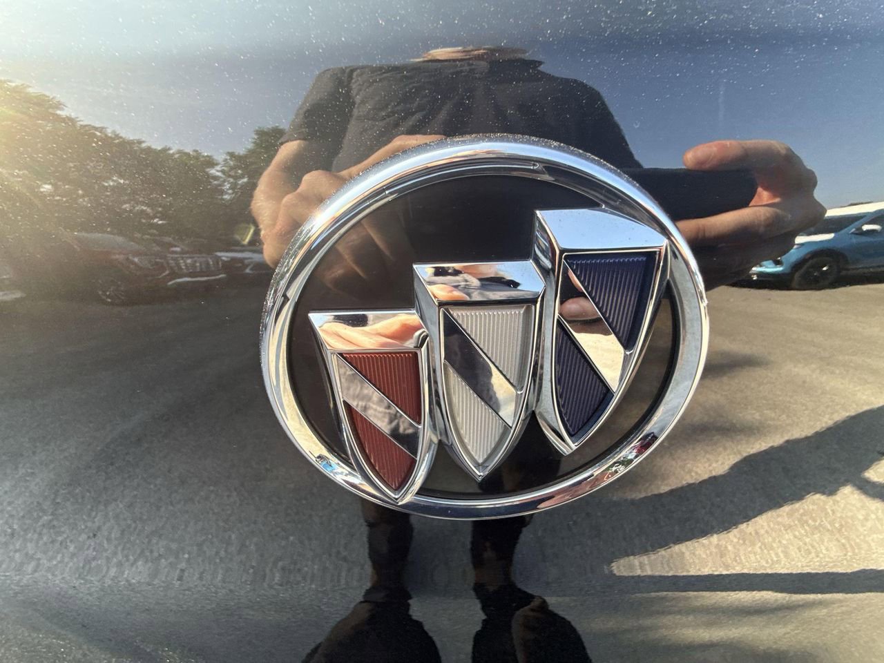 Certified 2023 Buick Encore GX Select w/ Sport Touring Package image 34