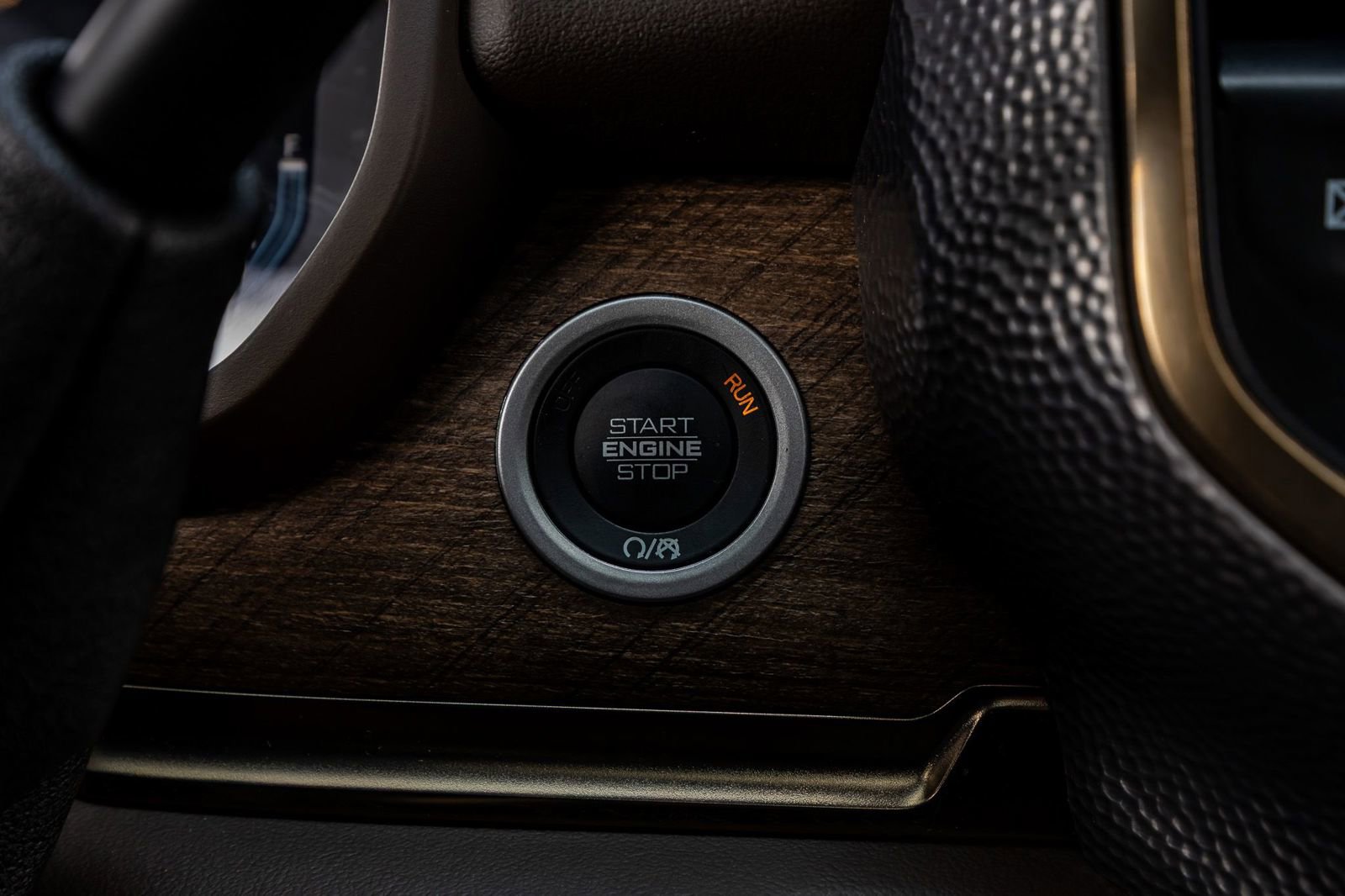 Used 2025 RAM 3500 Longhorn image 22