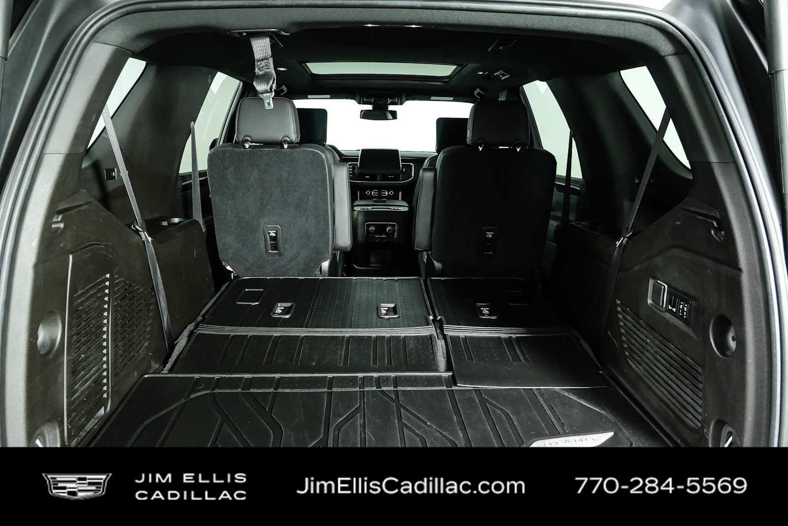 Used 2021 Chevrolet Tahoe RST w/ Luxury Package AWD/4WD image 36