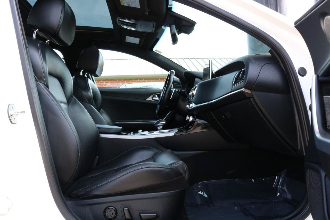 Used 2020 Kia Stinger GT2 AWD/4WD image 56