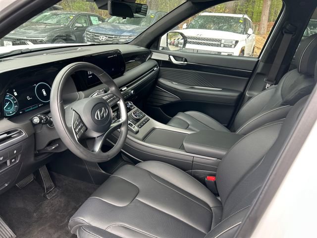 Used 2025 Hyundai Palisade Calligraphy AWD/4WD image 13