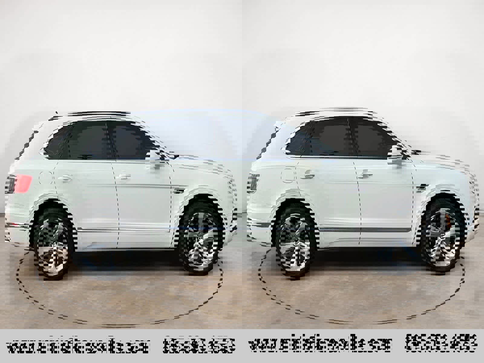 Used 2019 Bentley Bentayga image 2