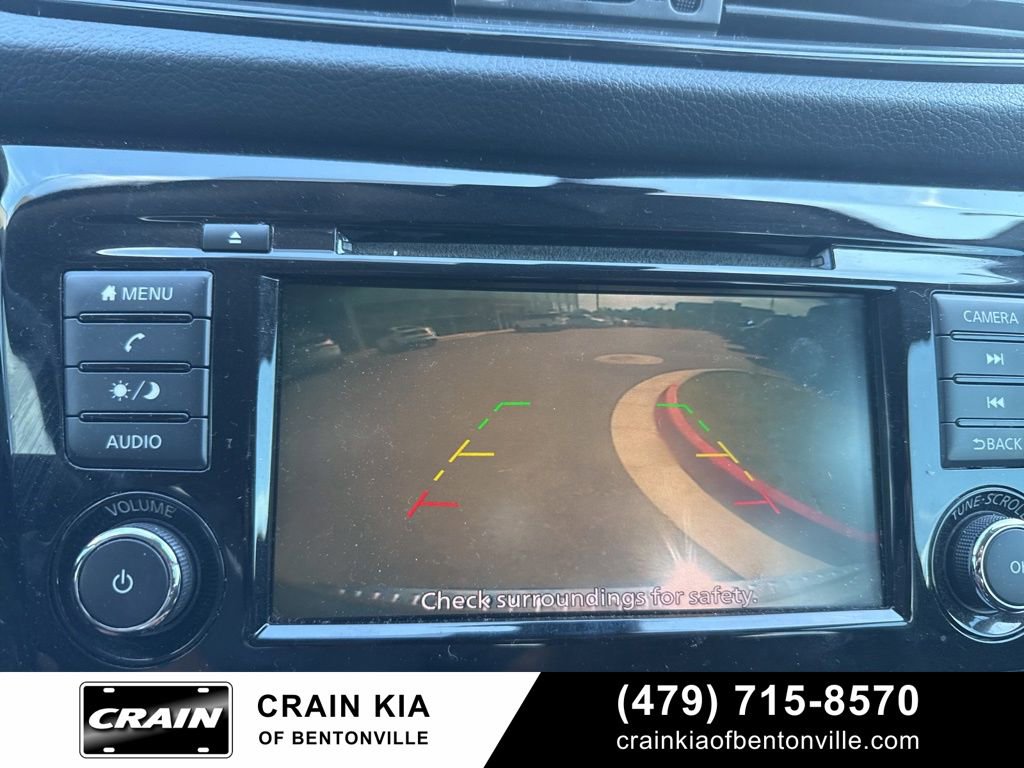 Used 2020 Nissan Rogue S w/ Special Edition Package FWD image 22