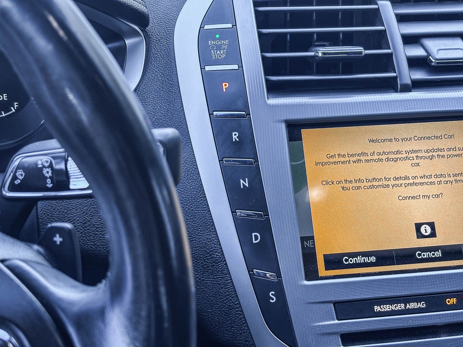 Used 2019 Lincoln MKZ Reserve FWD image 25