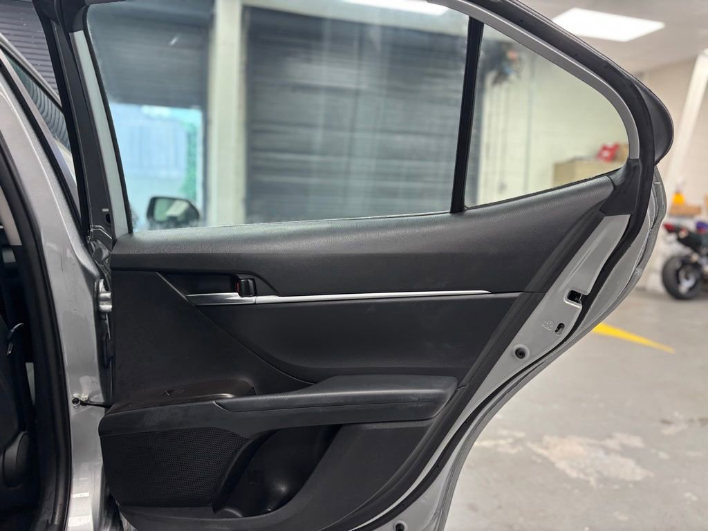 Used 2022 Toyota Camry LE image 15