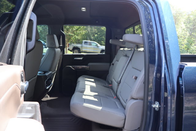 Used 2022 Chevrolet Silverado 2500 LTZ w/ LTZ Premium Package AWD/4WD image 21