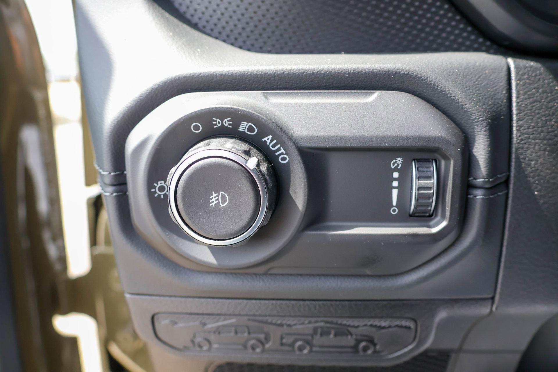 New 2026 Jeep Wrangler Unlimited Rubicon AWD/4WD image 30