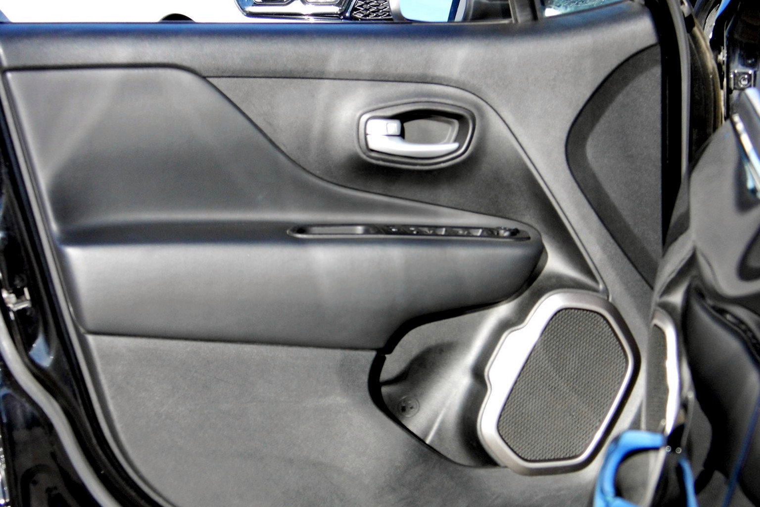 Used 2023 Jeep Renegade Latitude image 19