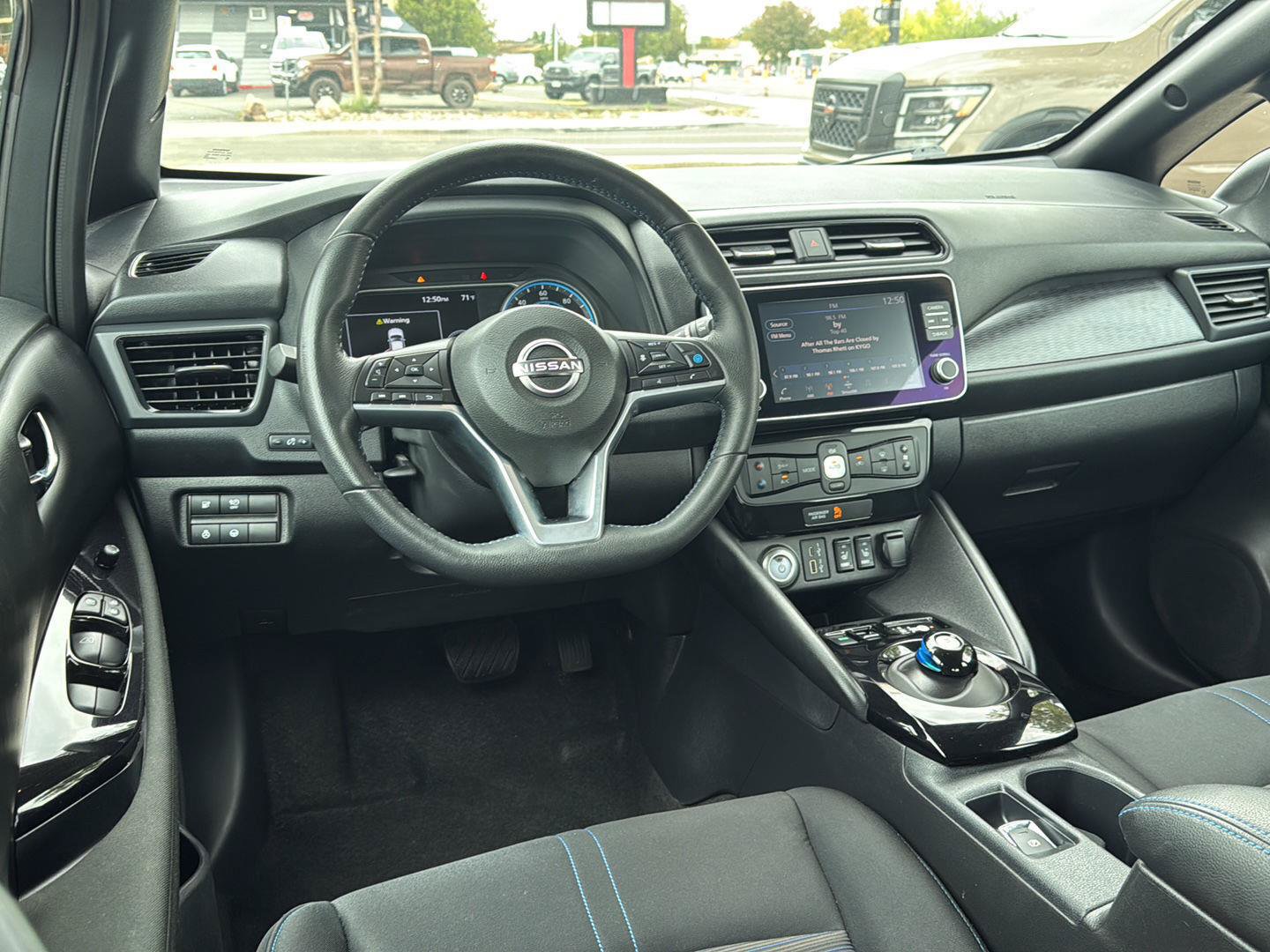 Certified 2025 Nissan Leaf SV Plus FWD image 11