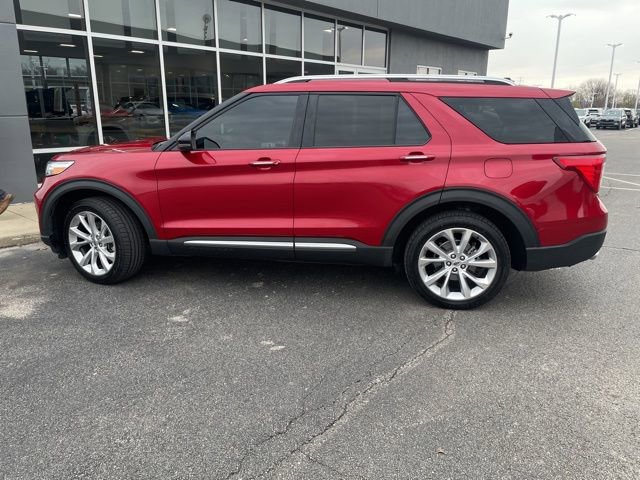 Used 2022 Ford Explorer Platinum w/ Equipment Group 601A AWD/4WD image 10