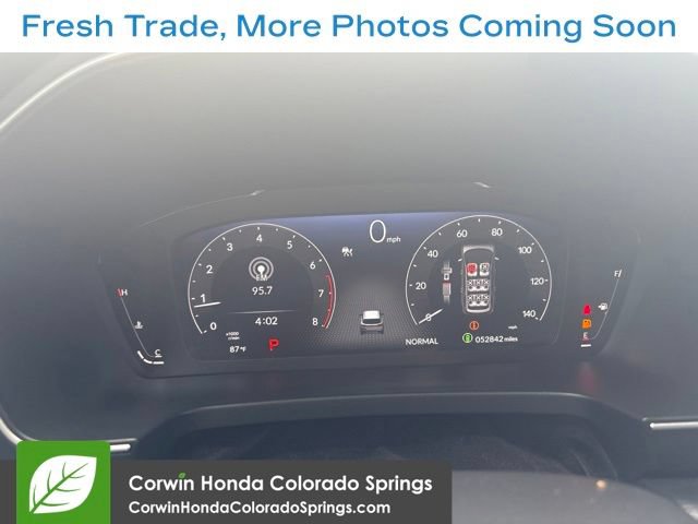 Used 2023 Honda Pilot Elite image 10