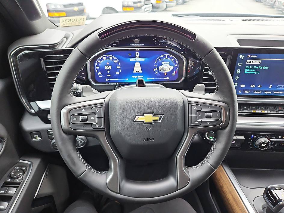 New 2026 Chevrolet Silverado 1500 High Country AWD/4WD image 17