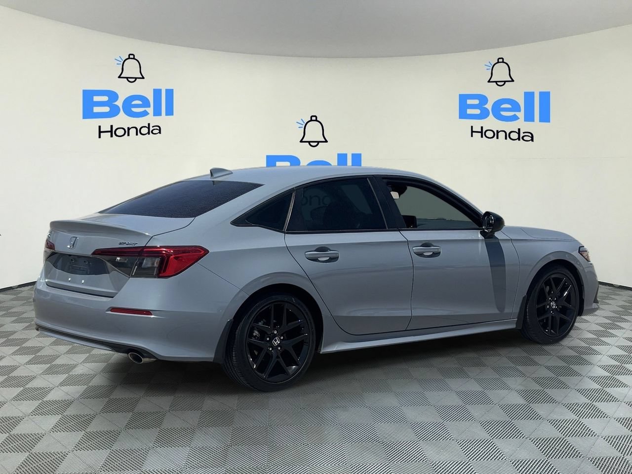Used 2024 Honda Civic Sport image 4