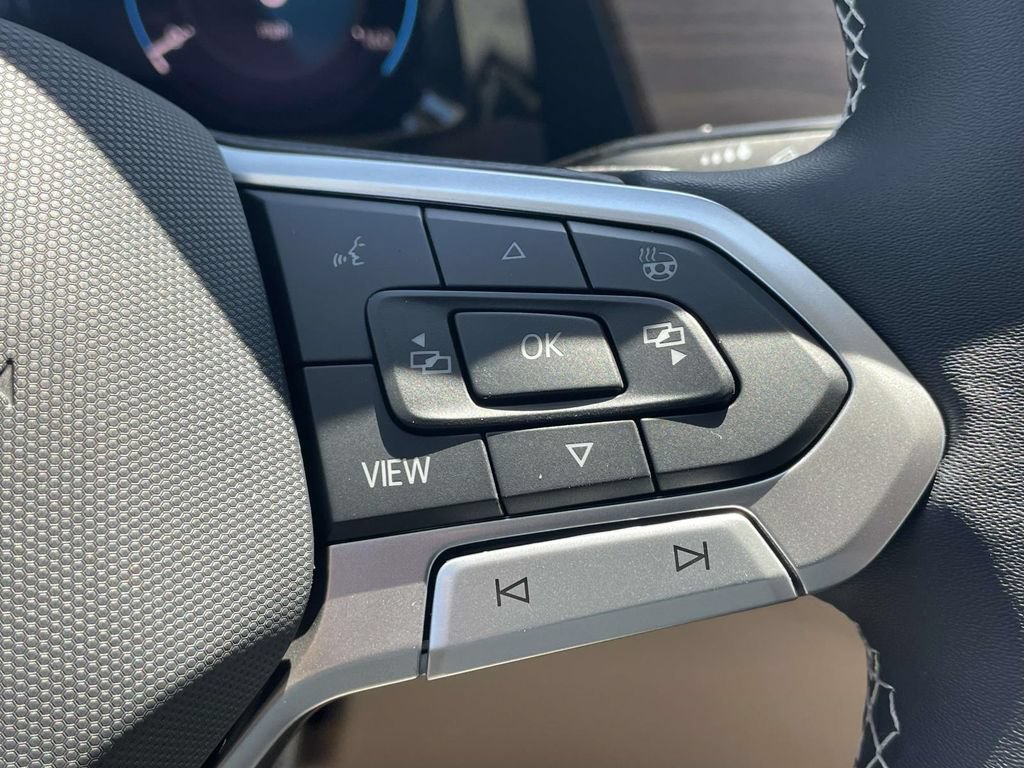 New 2026 Volkswagen Atlas SE FWD image 23