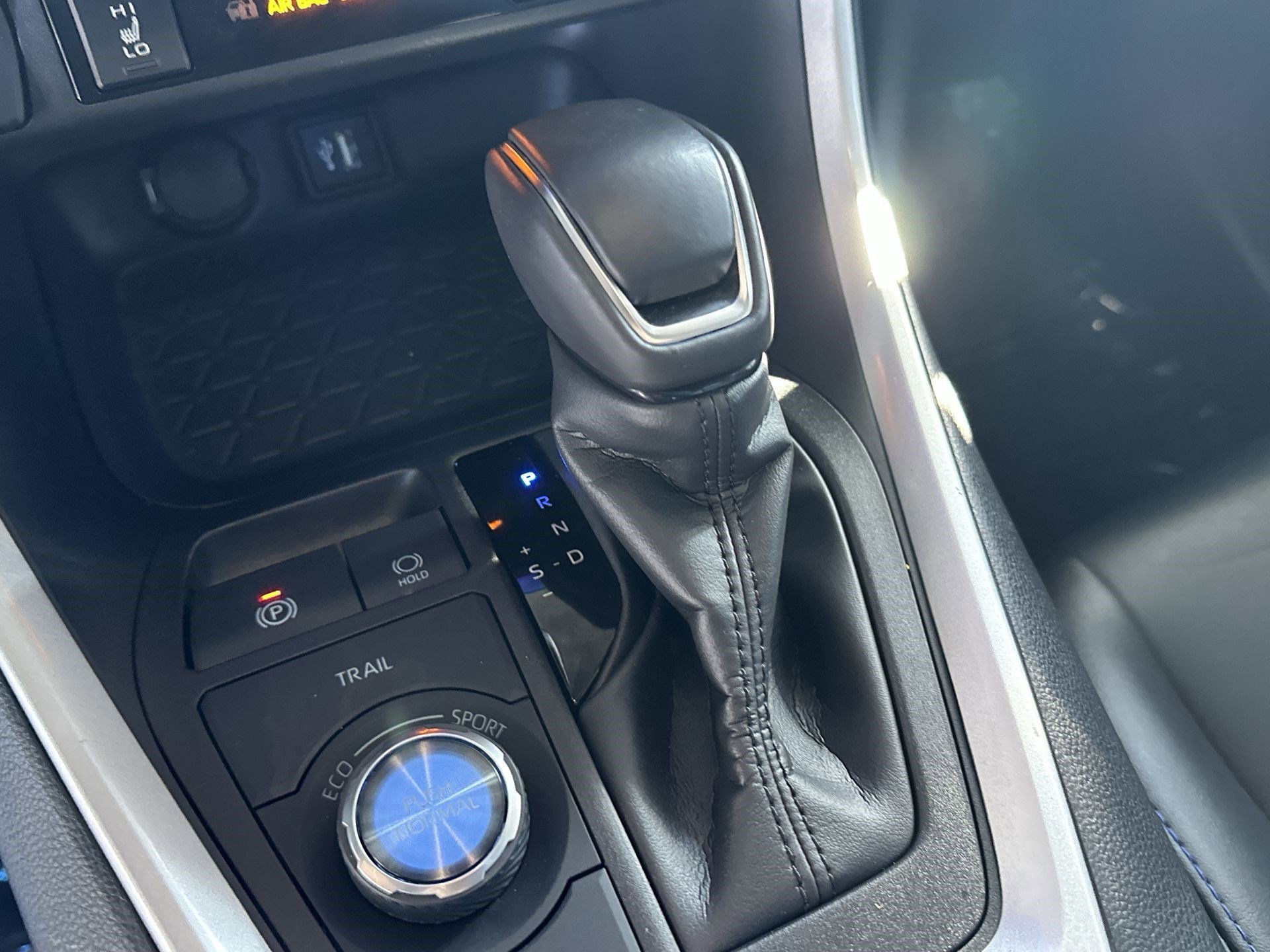 Used 2024 Toyota RAV4 XSE image 23