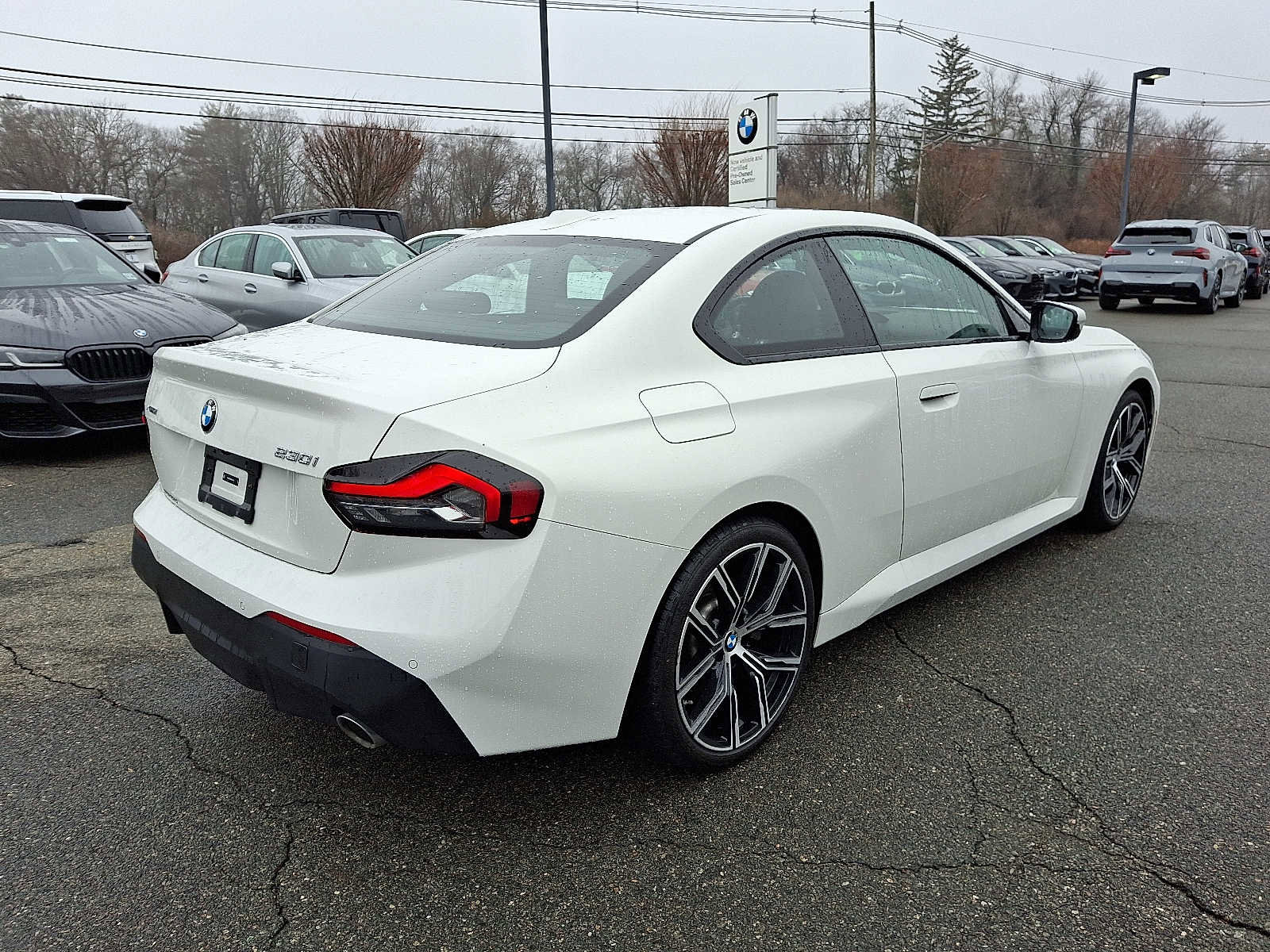 Used 2024 BMW 230i xDrive Coupe w/ Premium Package AWD/4WD image 7