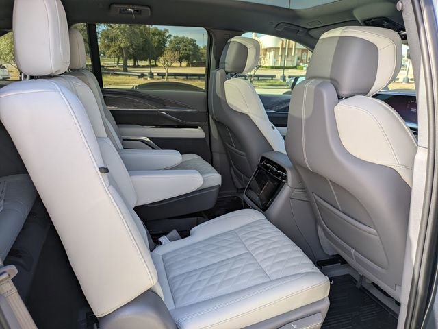 New 2026 Cadillac Escalade IQ Sport 1 w/ LPO, Floor Liner Package image 30