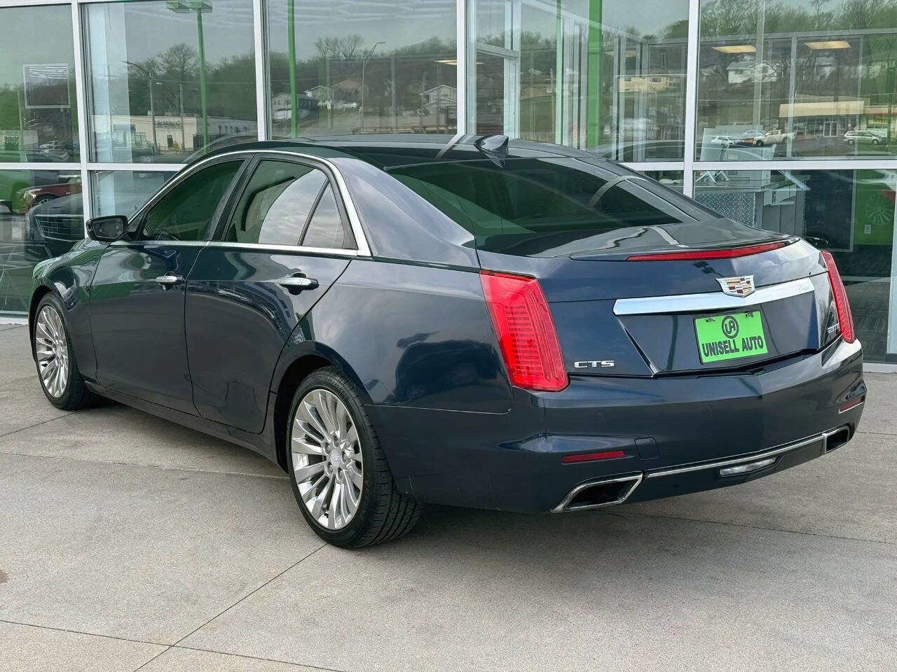 Used 2015 Cadillac CTS Luxury image 5