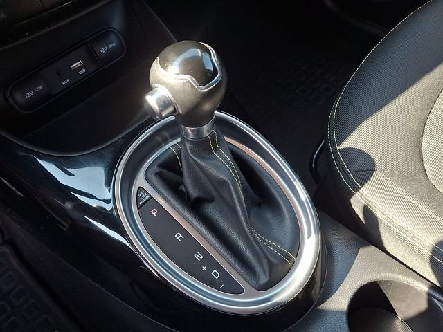 Used 2016 Kia Soul + w/ Audio Package FWD image 15