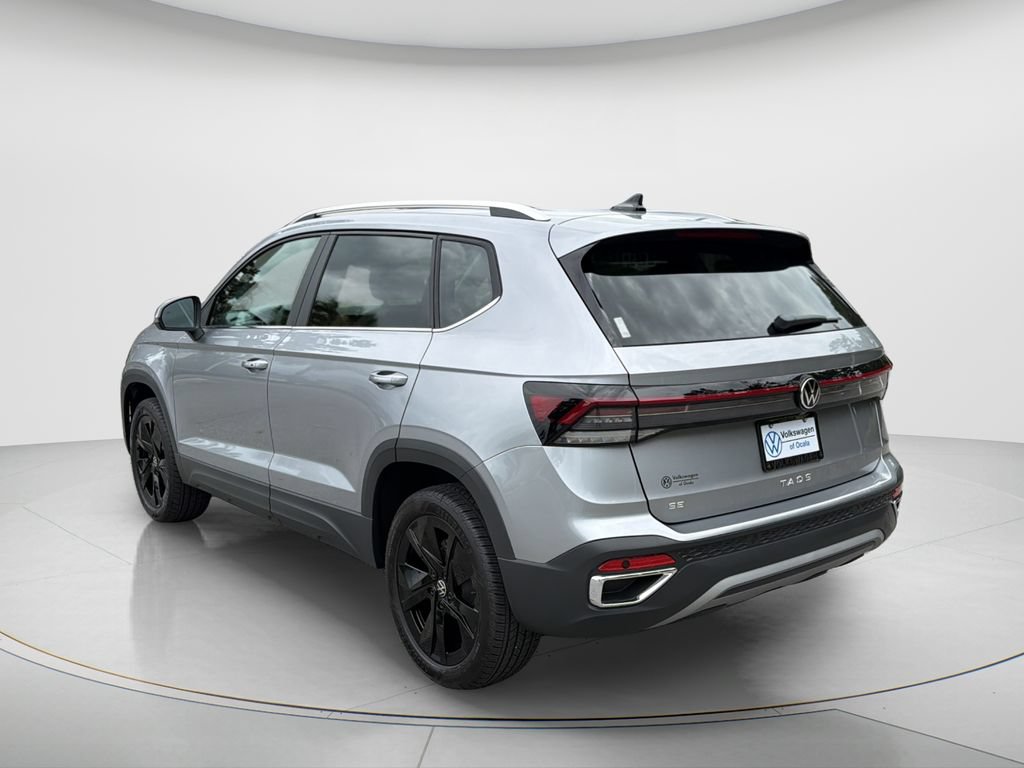 New 2026 Volkswagen Taos SE FWD image 7