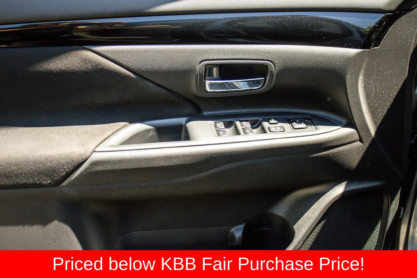 Used 2019 Mitsubishi Outlander ES AWD/4WD image 21