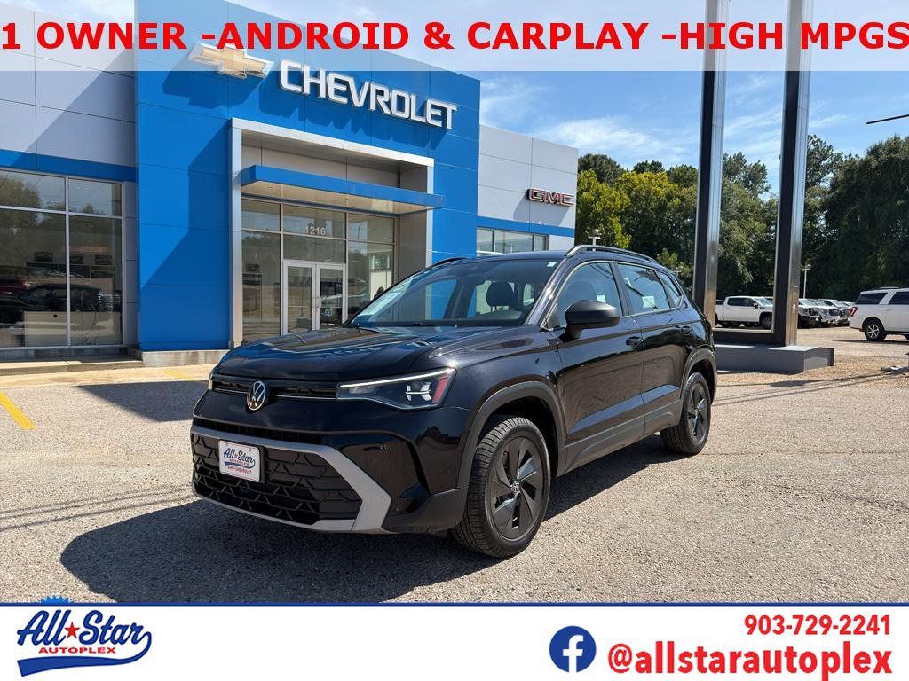 Used 2025 Volkswagen Taos S FWD image 1