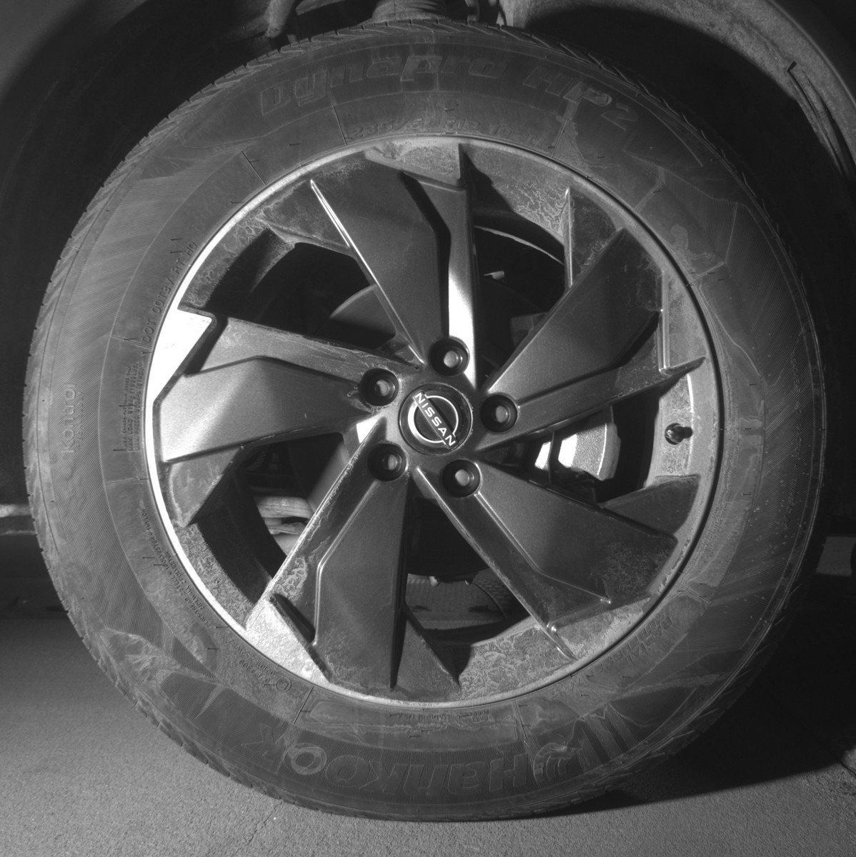 Used 2025 Nissan Rogue SV AWD/4WD image 13