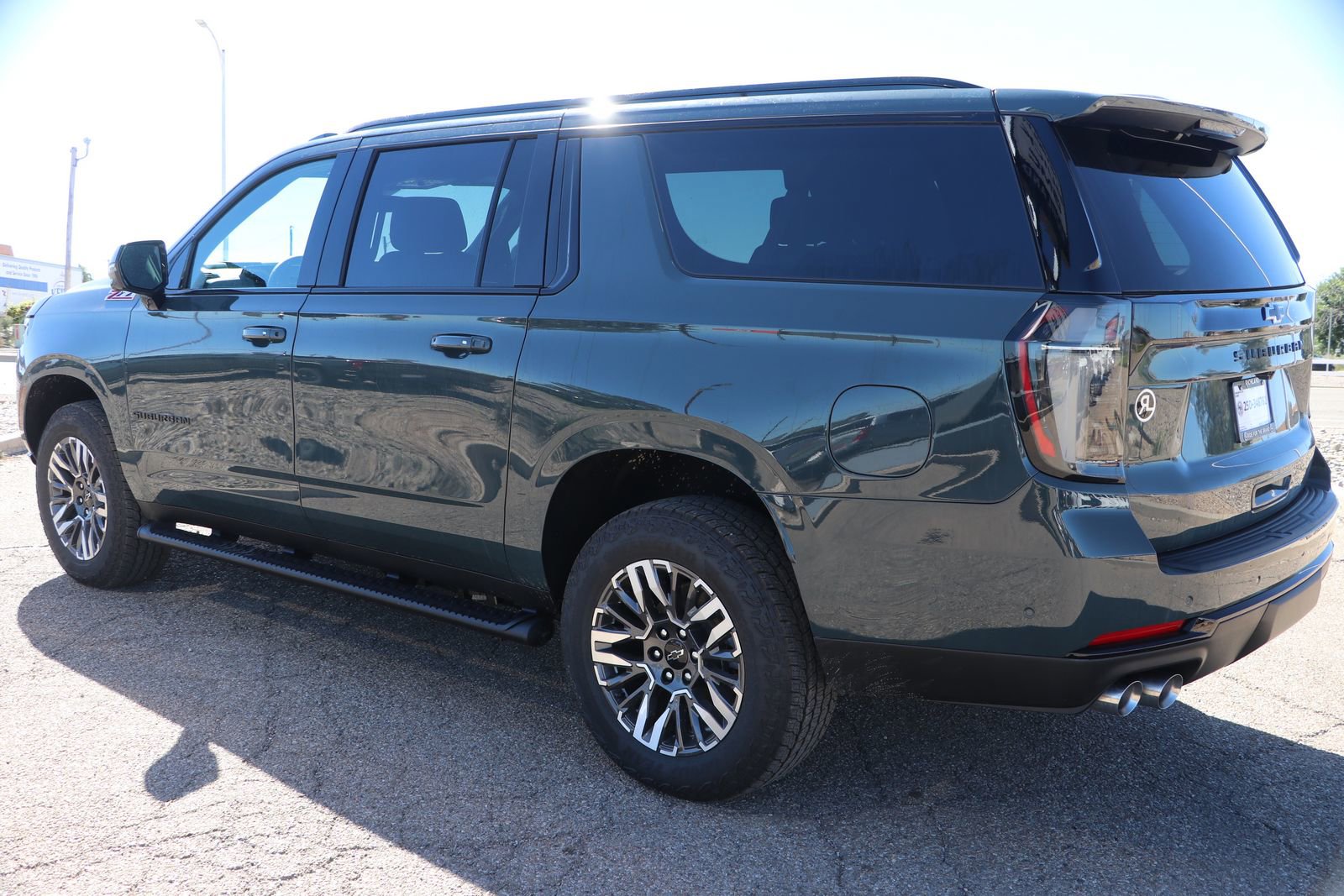 New 2026 Chevrolet Suburban Z71 w/ Comfort Package image 5