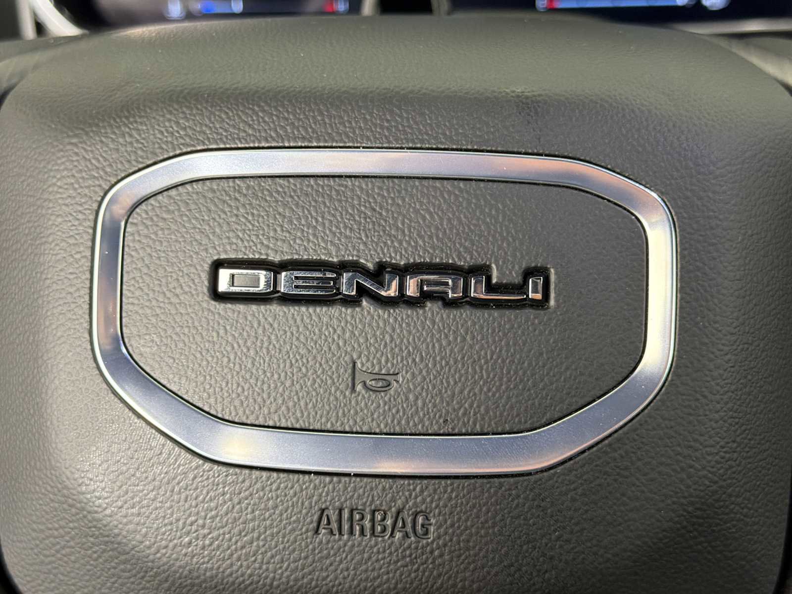 Used 2025 GMC Sierra 1500 Denali Ultimate AWD/4WD image 25