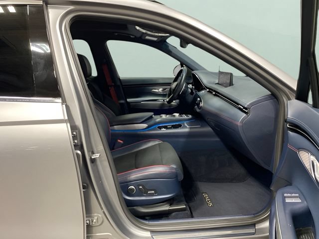 Used 2023 Genesis GV70 2.5T w/ Sport Prestige Package AWD/4WD image 31