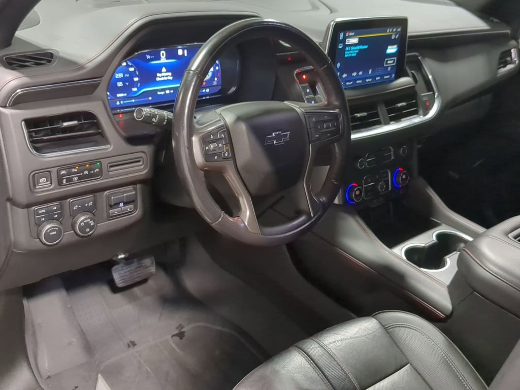 Used 2022 Chevrolet Tahoe RST w/ Luxury Package AWD/4WD image 12