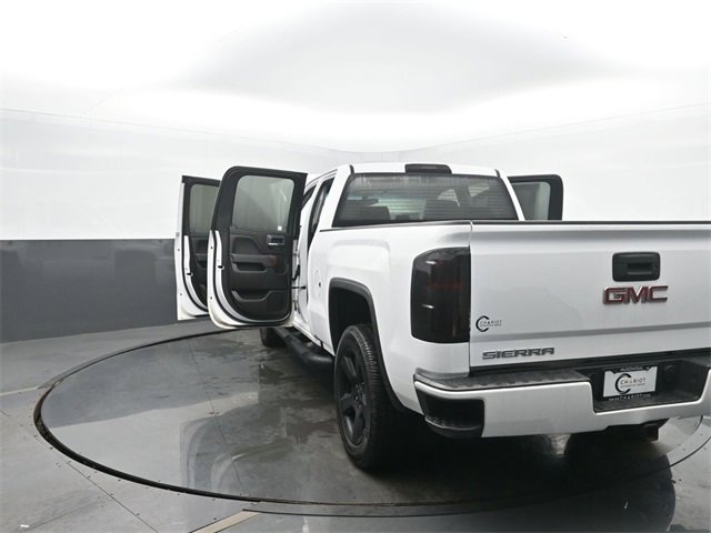 Used 2017 GMC Sierra 1500 SLE image 56