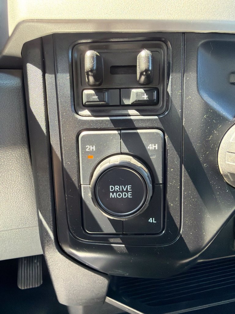 Used 2025 Ford F250 XLT AWD/4WD image 21