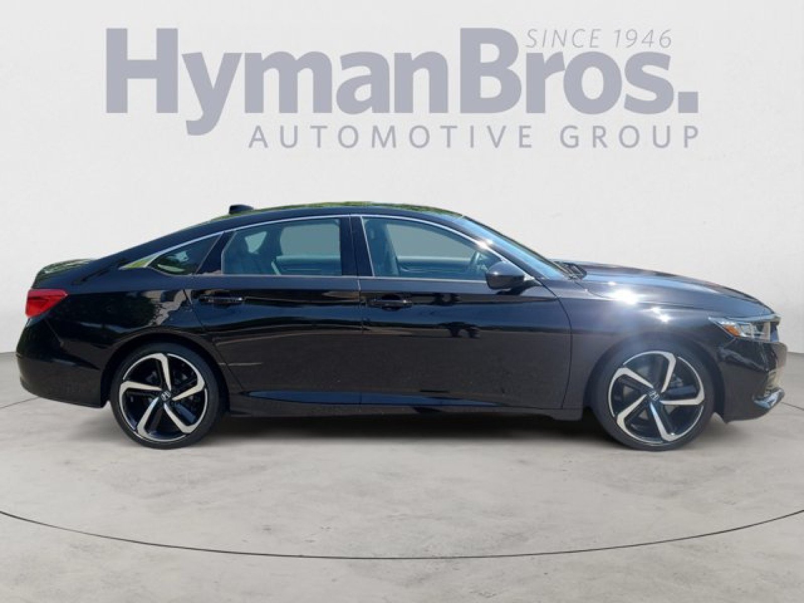 Used 2022 Honda Accord Sport image 2