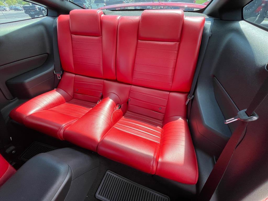 Used 2005 Ford Mustang GT Premium RWD image 22