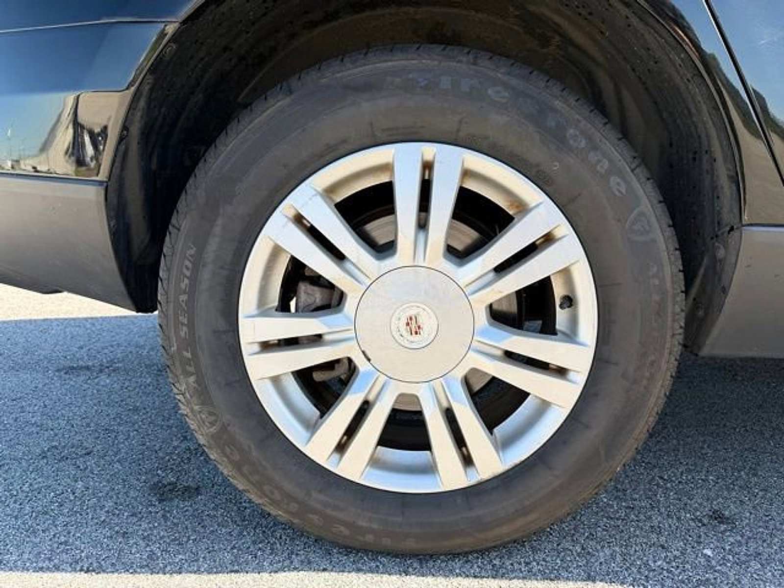 Used 2016 Cadillac SRX Luxury w/ Driver Awareness Package AWD/4WD image 24