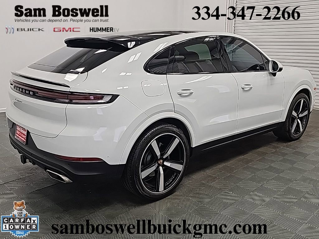 Used 2025 Porsche Cayenne Coupe image 8