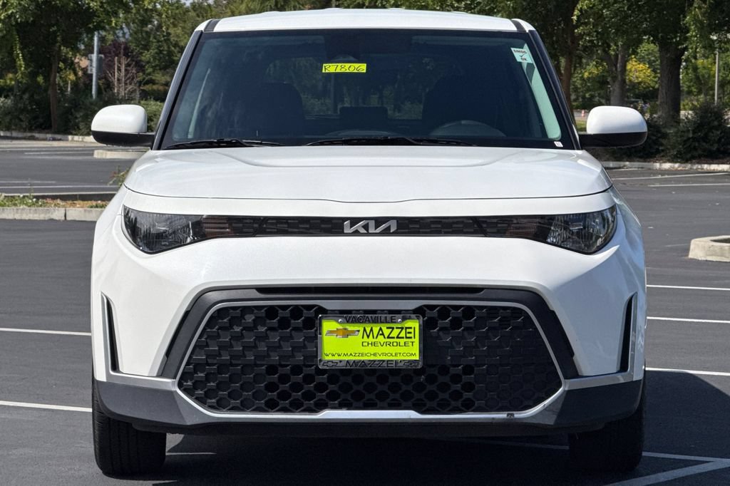 Used 2024 Kia Soul LX w/ Option Group 015 FWD image 7